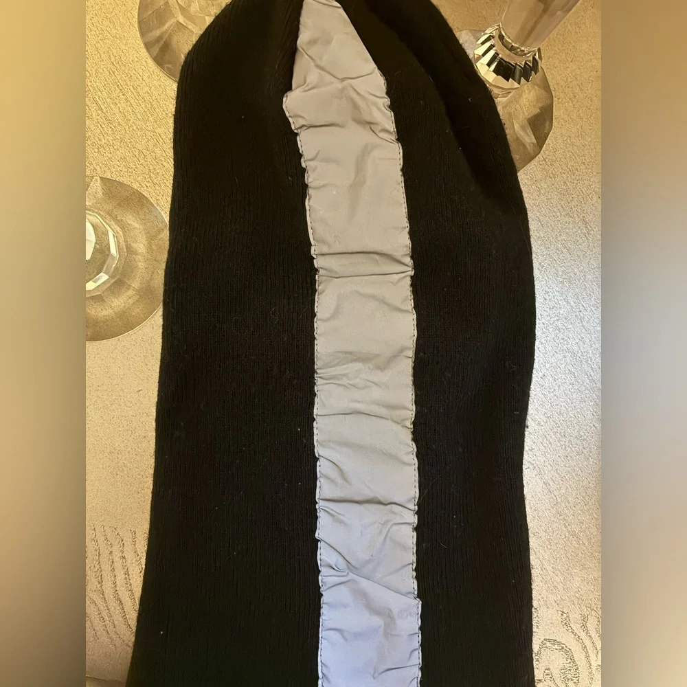 🖤Black Knit zip up Balaclava with reflective accents🥶⛷️